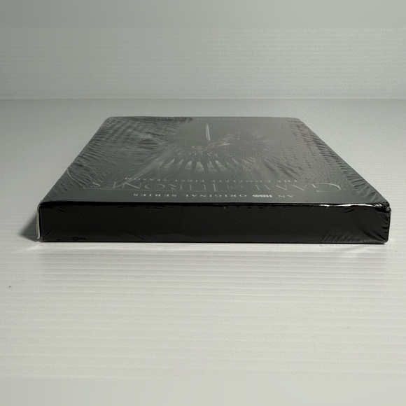 Game of Thrones Season 1 DVD box set NEW - Picture 9 of 13
